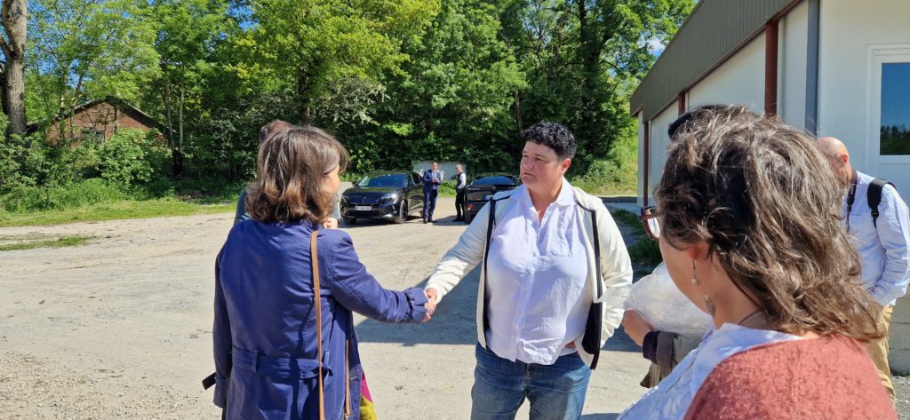 Vanessa BARTHELEMY, présidente de l'APLBR rencontre Mme la Préfète de l'Aveyron Claire Chauffour Rouillard