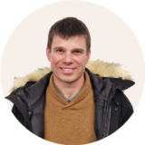 Portrait de Benoit REMONGIN, éleveur de brebis laitière pour le Roquefort AOP et administrateur à l'APLBR.