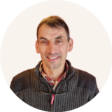 Portrait de ROUQUETTE Nicolas, éleveur de brebis laitière pour le Roquefort AOP et administrateur à l'APLBR.
